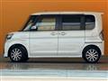 2017 Daihatsu Tanto
