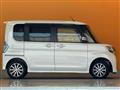 2017 Daihatsu Tanto