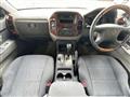 2002 Mitsubishi Pajero