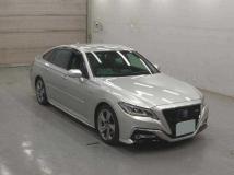 2018 Toyota Crown Hybrid