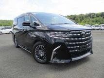2025 Toyota Alphard Hybrid
