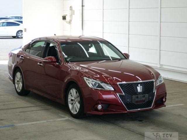 2015 Toyota Crown