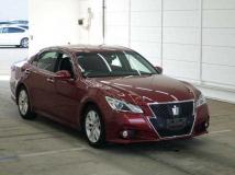 2015 Toyota Crown