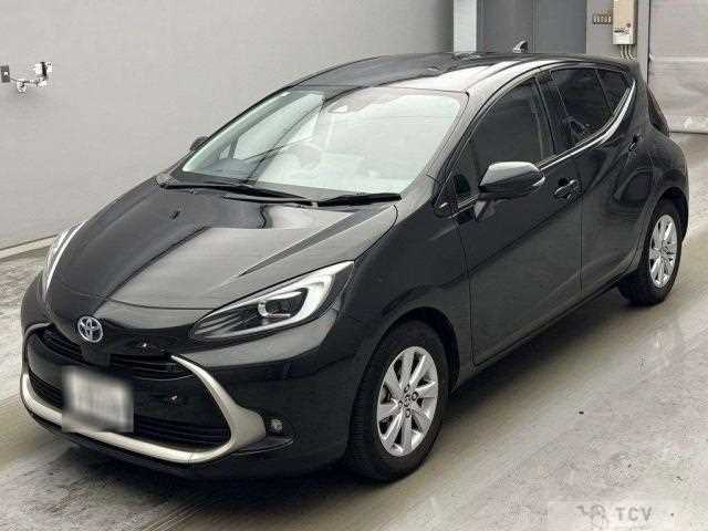 2025 Toyota AQUA