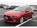 2016 Mazda Axela