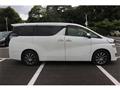 2016 Toyota Vellfire