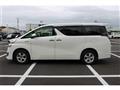 2017 Toyota Vellfire