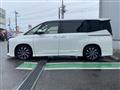 2022 Toyota Voxy