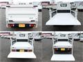 2020 Isuzu Elf Truck