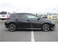 2016 Toyota Auris