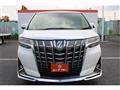 2018 Toyota Alphard Hybrid