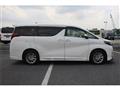 2018 Toyota Alphard Hybrid