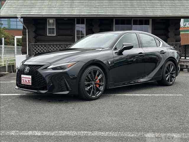 2024 Lexus IS