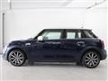 2019 BMW MINI