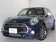 2019 BMW MINI