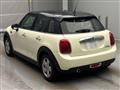 2017 BMW MINI
