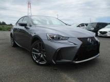 2019 Lexus IS