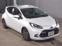 2024 Toyota AQUA
