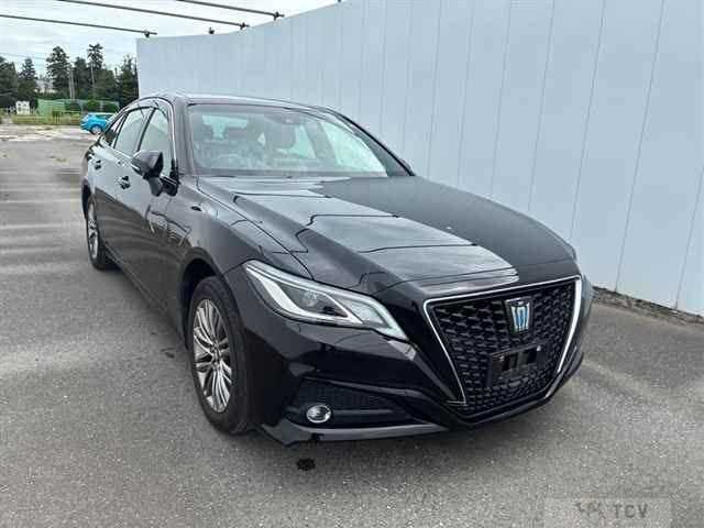 2021 Toyota Crown Hybrid
