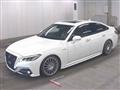 2018 Toyota Crown Hybrid