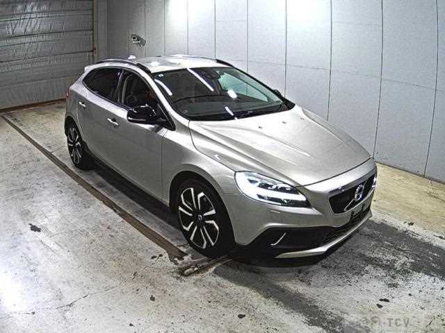 2017 Volvo V40