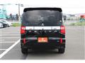 2019 Mitsubishi Delica D5