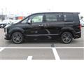 2019 Mitsubishi Delica D5