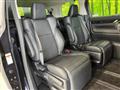 2019 Toyota Alphard Hybrid