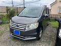 2013 Honda Step WGN