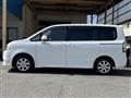 2008 Toyota Voxy