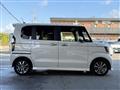 2022 Honda N BOX