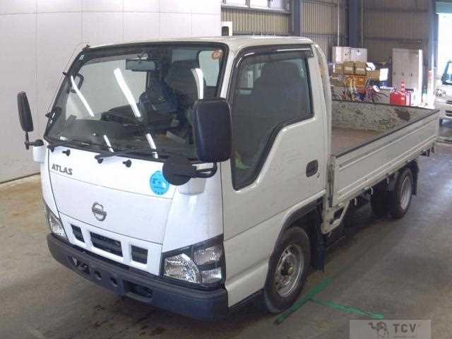 2004 Nissan Atlas