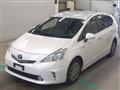 2013 Toyota PRIUS α