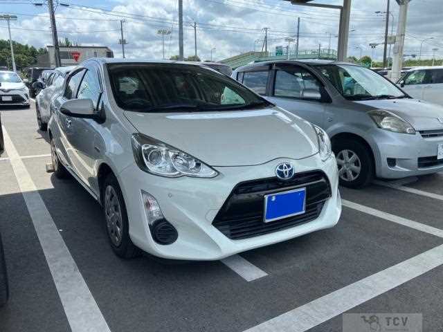 2016 Toyota AQUA