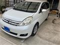 2010 Toyota Isis