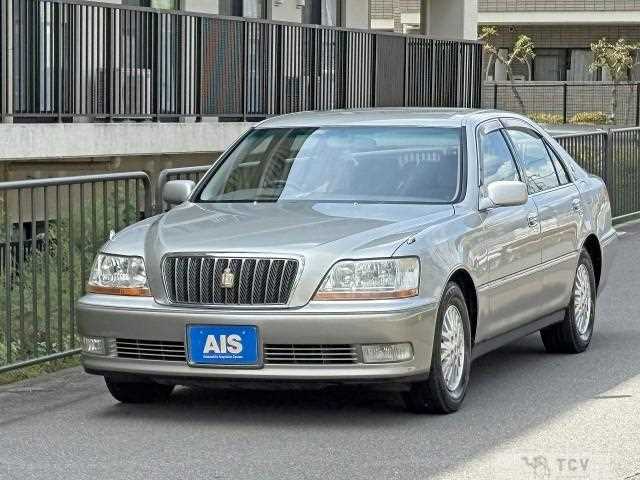 1999 Toyota Crown Majesta