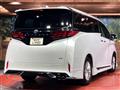 2025 Toyota Alphard Hybrid