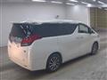2017 Toyota Alphard Hybrid