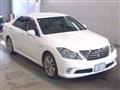 2011 Toyota Crown Hybrid