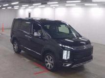 2023 Mitsubishi Delica D5