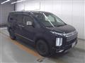 2022 Mitsubishi Delica D5