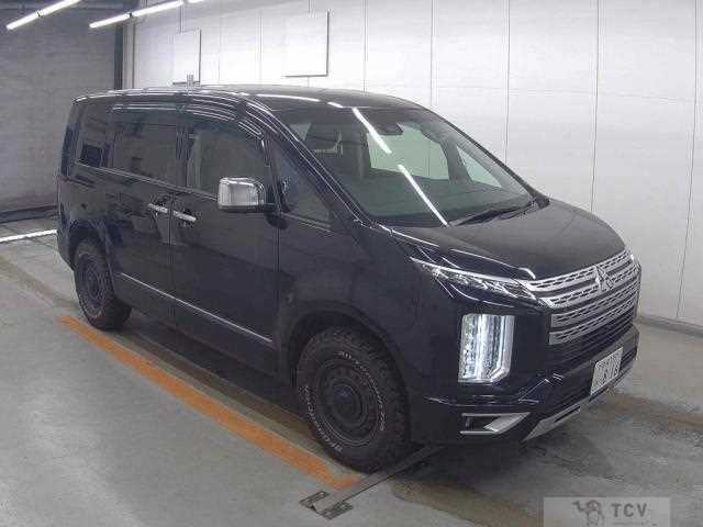 2022 Mitsubishi Delica D5