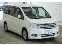2014 Honda Step WGN