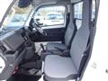 2026 Nissan Clipper Truck