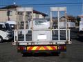 2016 Isuzu Elf Truck