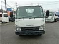 2017 Isuzu Elf Truck