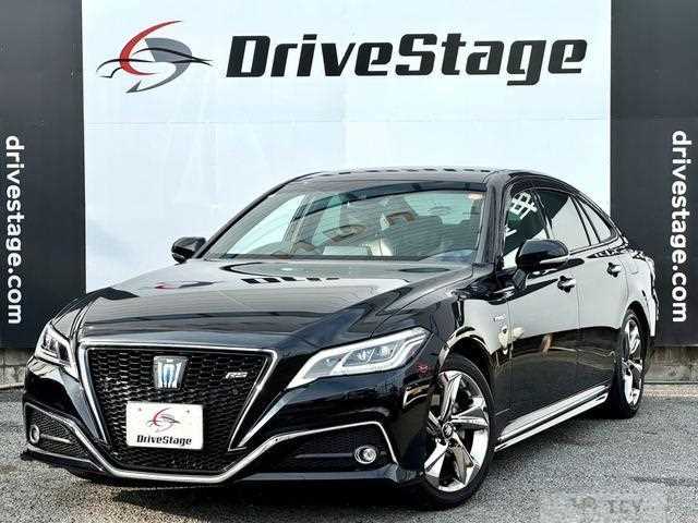 2018 Toyota Crown Hybrid