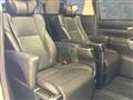 2019 Toyota Alphard Hybrid