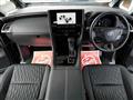 2025 Toyota Alphard Hybrid