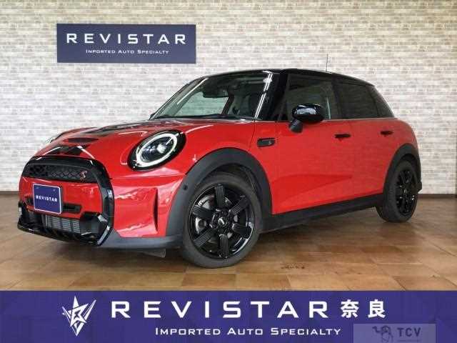 2022 BMW MINI